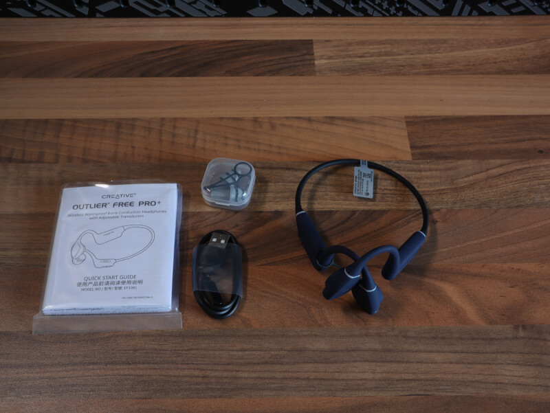 Creative Pro+ SNUG Conduction Wireless Free Bone FIT IPX8 Headset Training Schwimmen Outlier.JPG